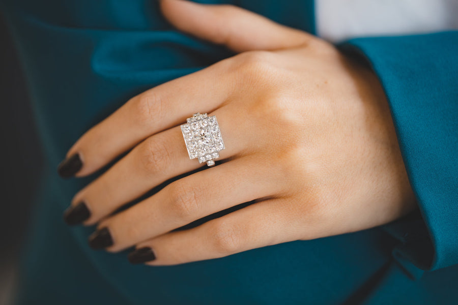 Bague carrée, multi-rangs pavés