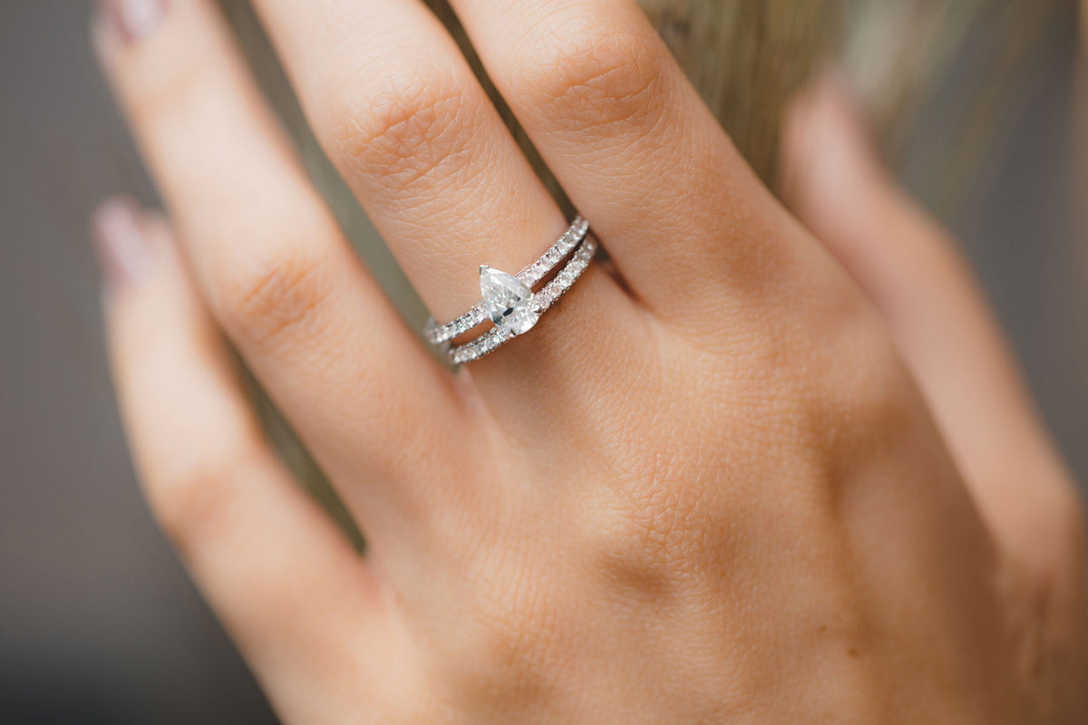 Bague de Fiançailles Poire