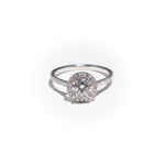 Bague halo en or blanc, diamant taille brillant rond de 0,91 carat