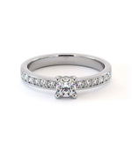 Bague de fiançailles Camelia, solitaire diamant en or 18 carats - Maison Isor